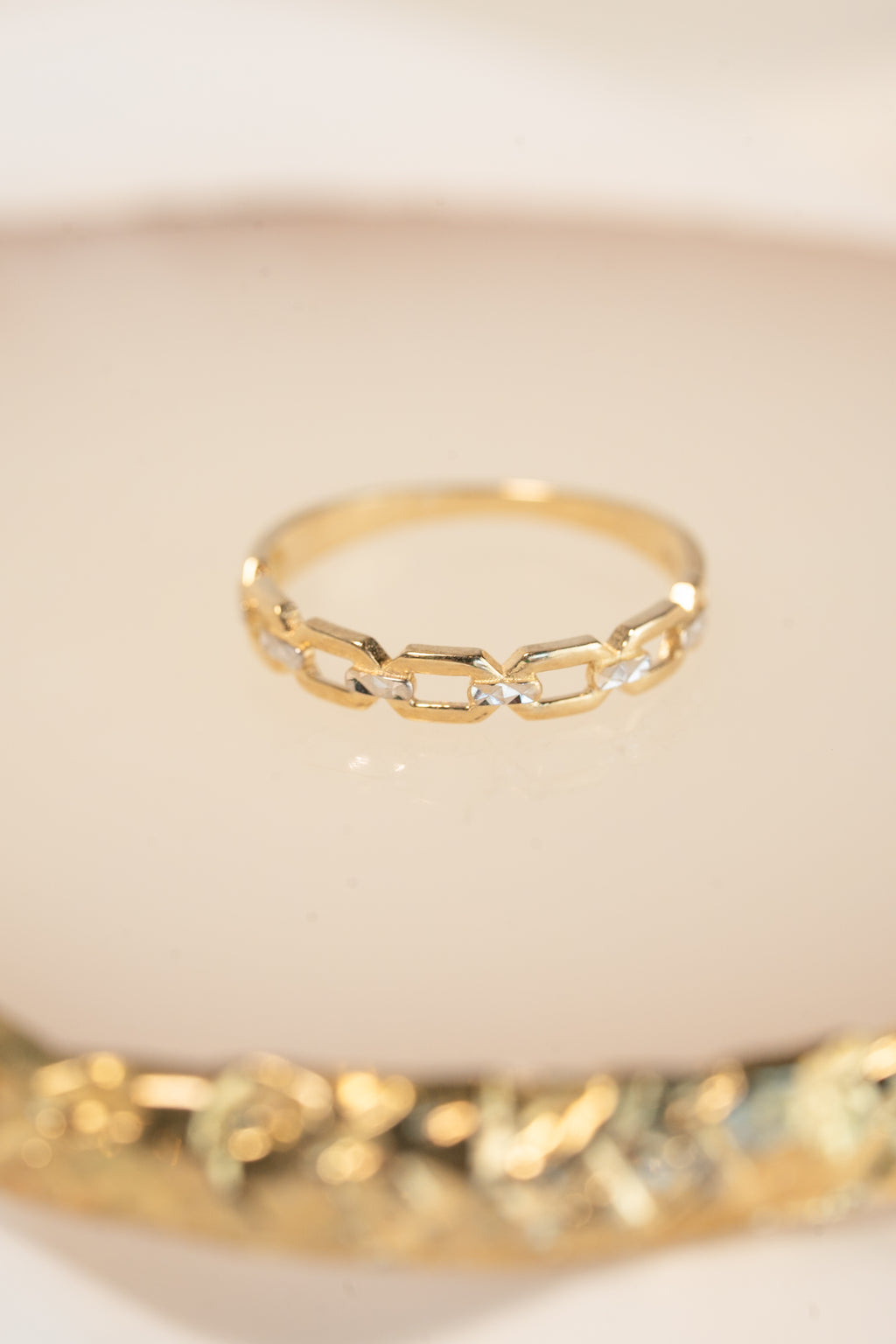 Chain Link Ring