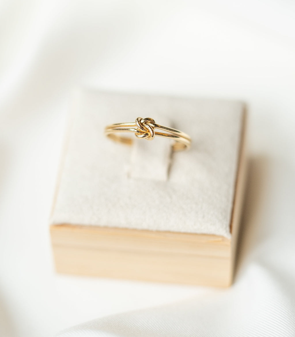 Double Love Knot Ring