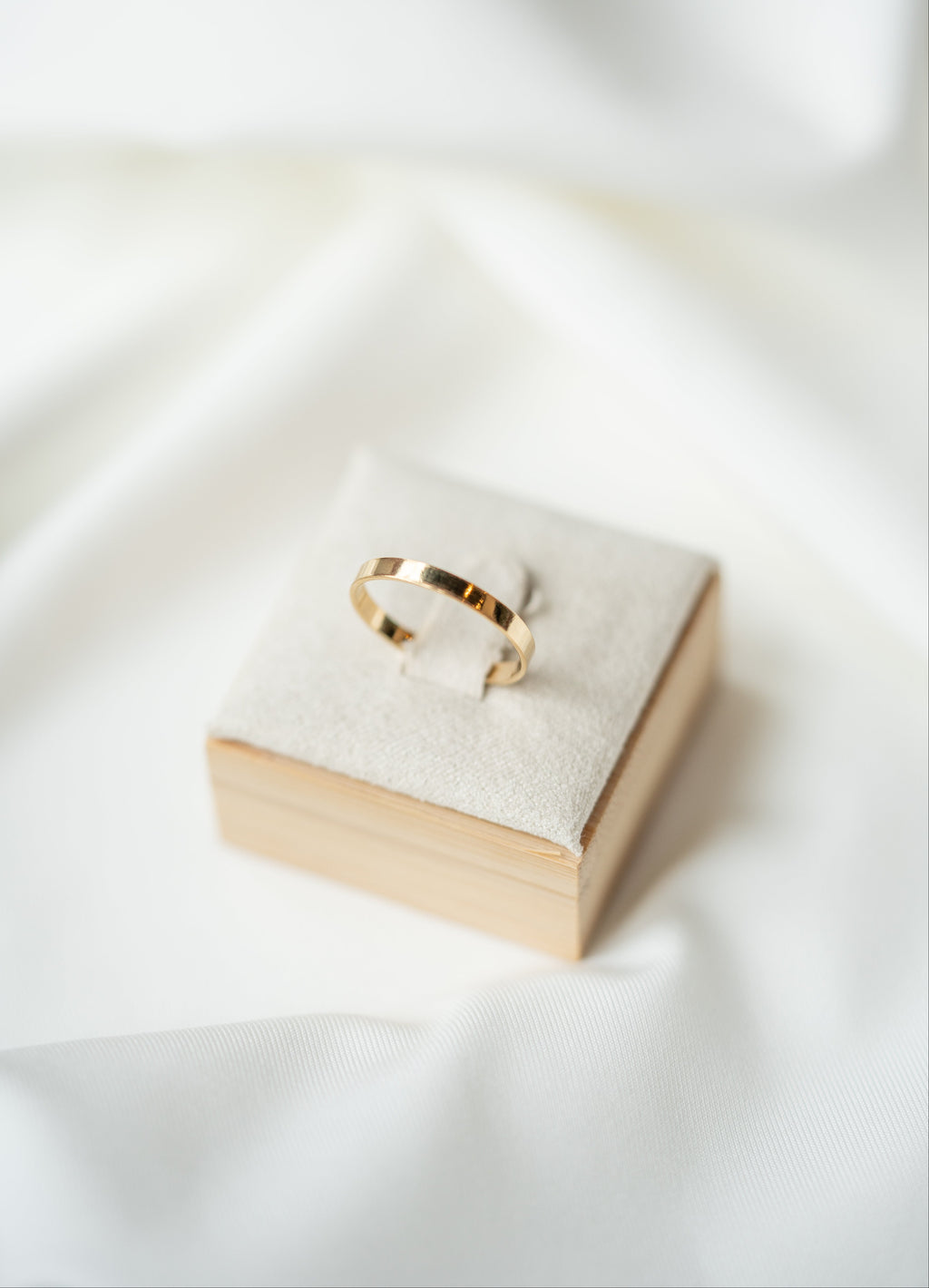 Thin Solid Band