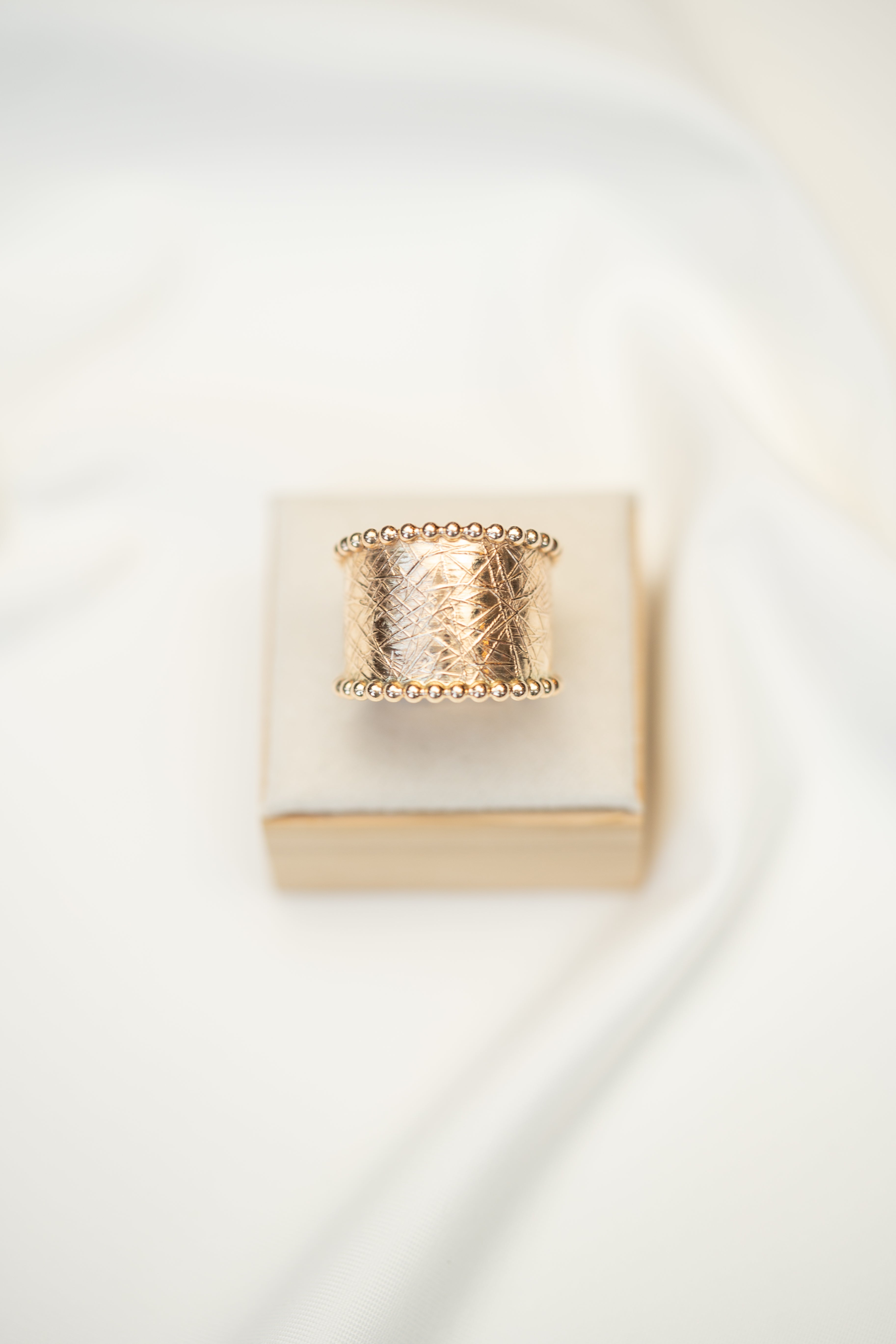 Thick Beaded Edge Ring