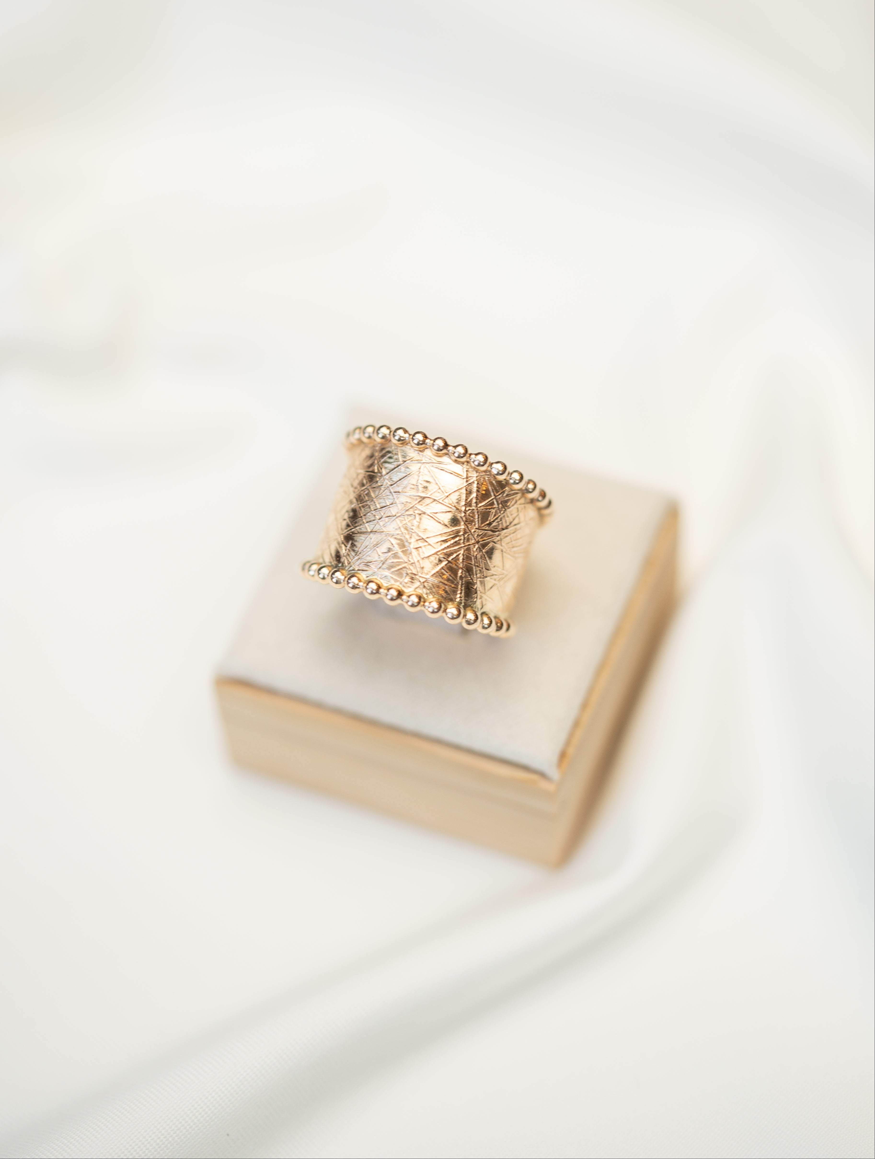 Thick Beaded Edge Ring