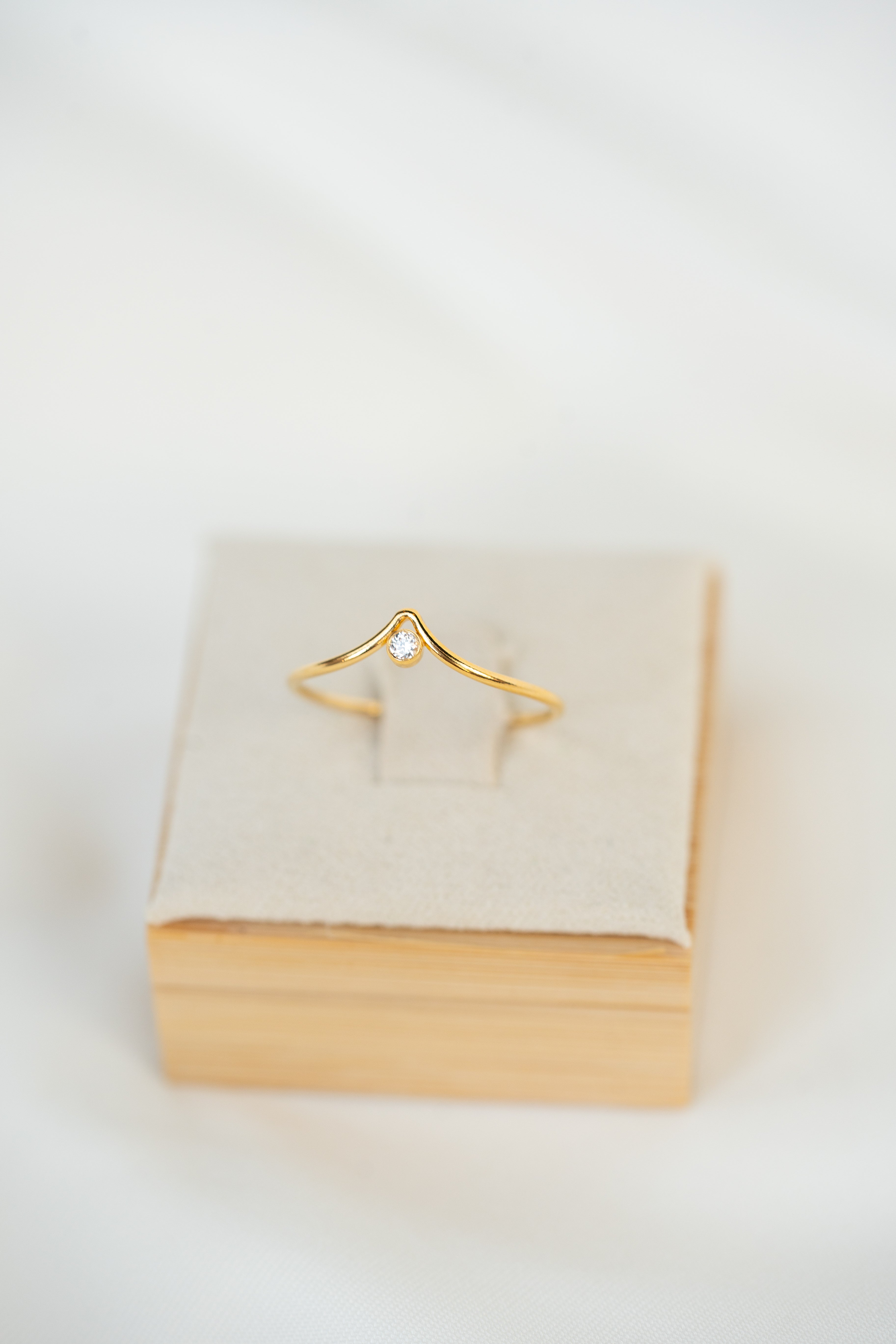 Chevron with Stone Ring