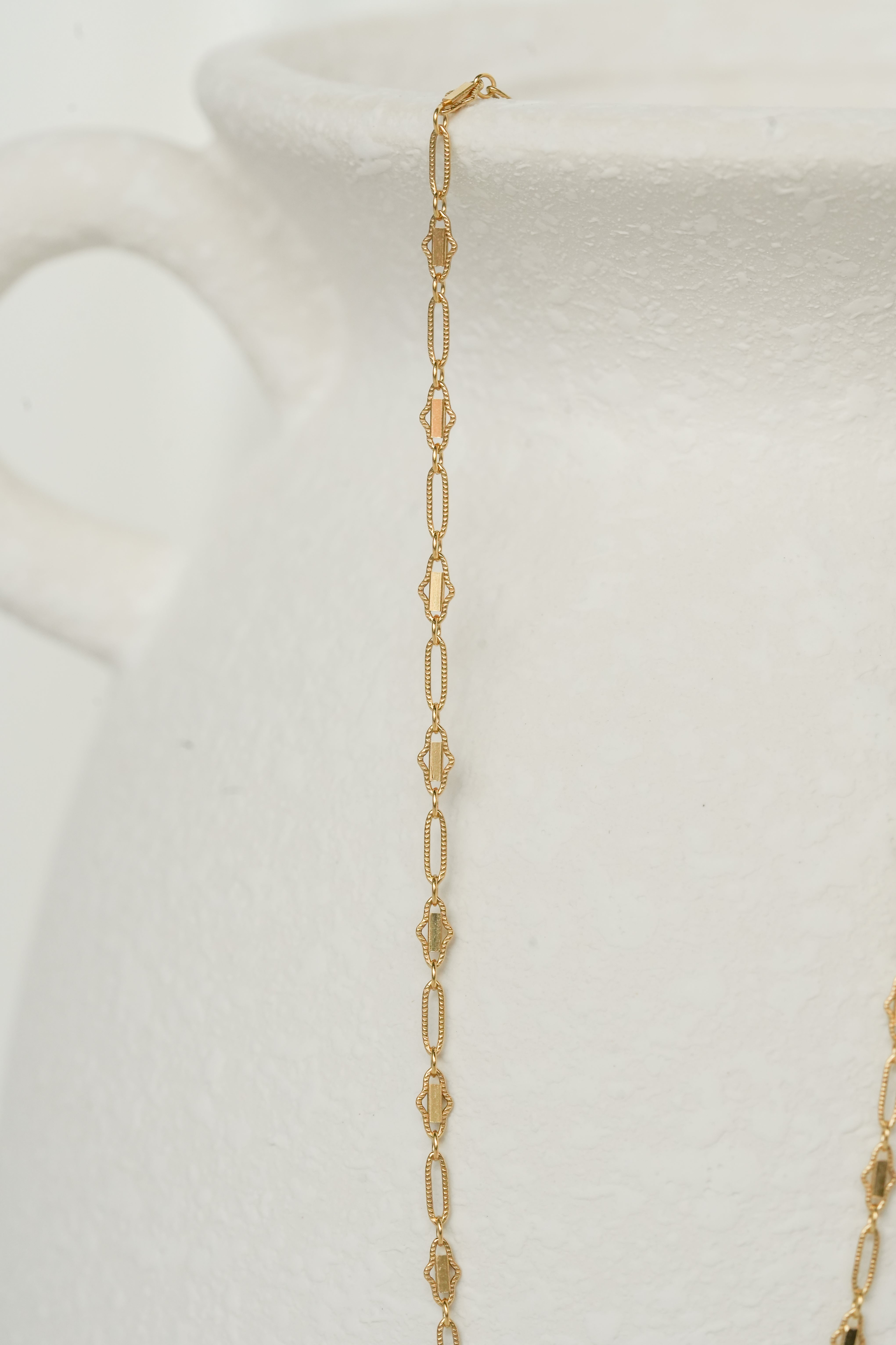 14K Gold Filled, Sterling Silver & Solid Gold Necklaces | Lala Links