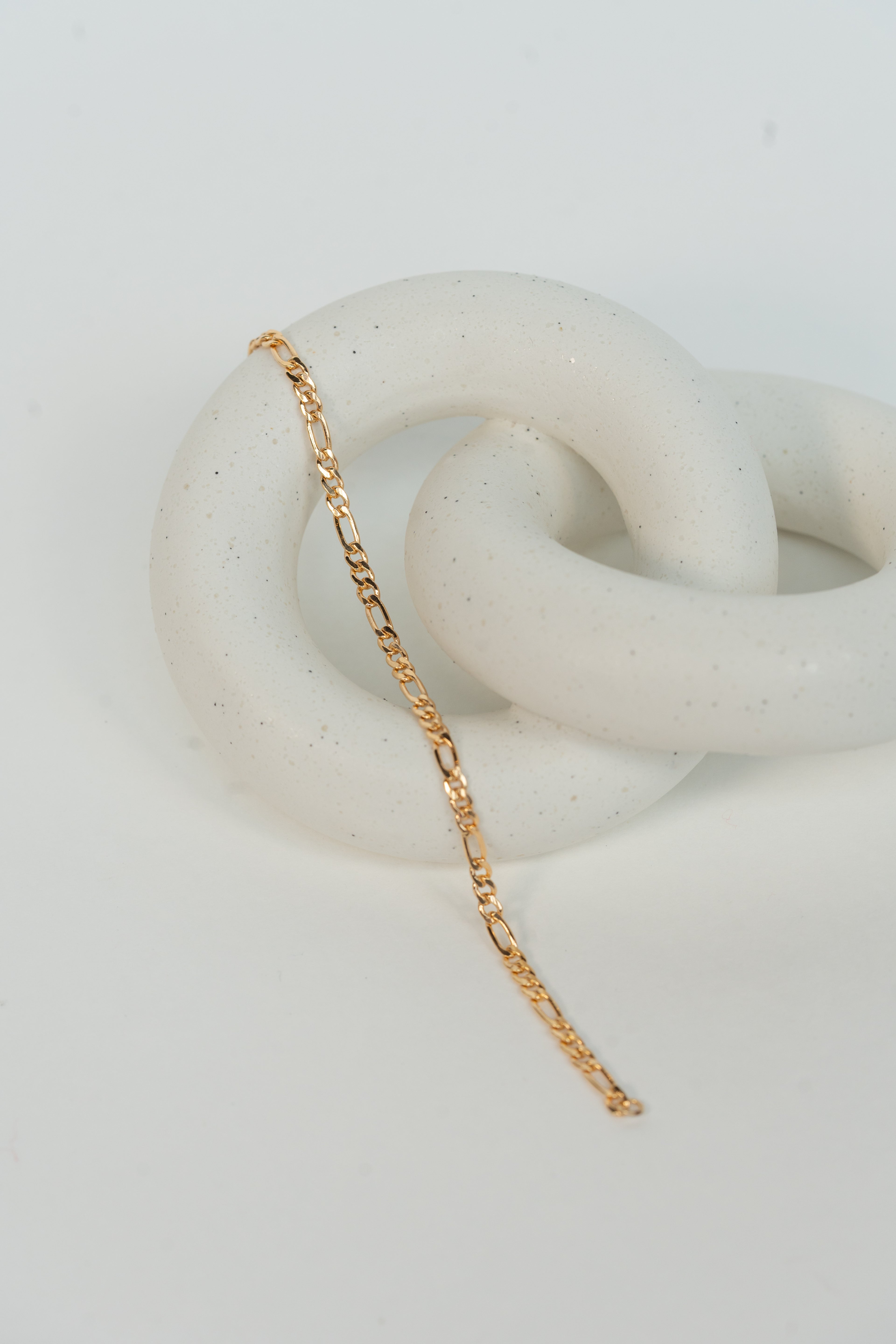The Thick Figaro Bracelet - 14K Gold Filled